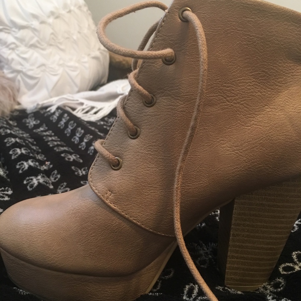 Booties - Picture 3 of 3